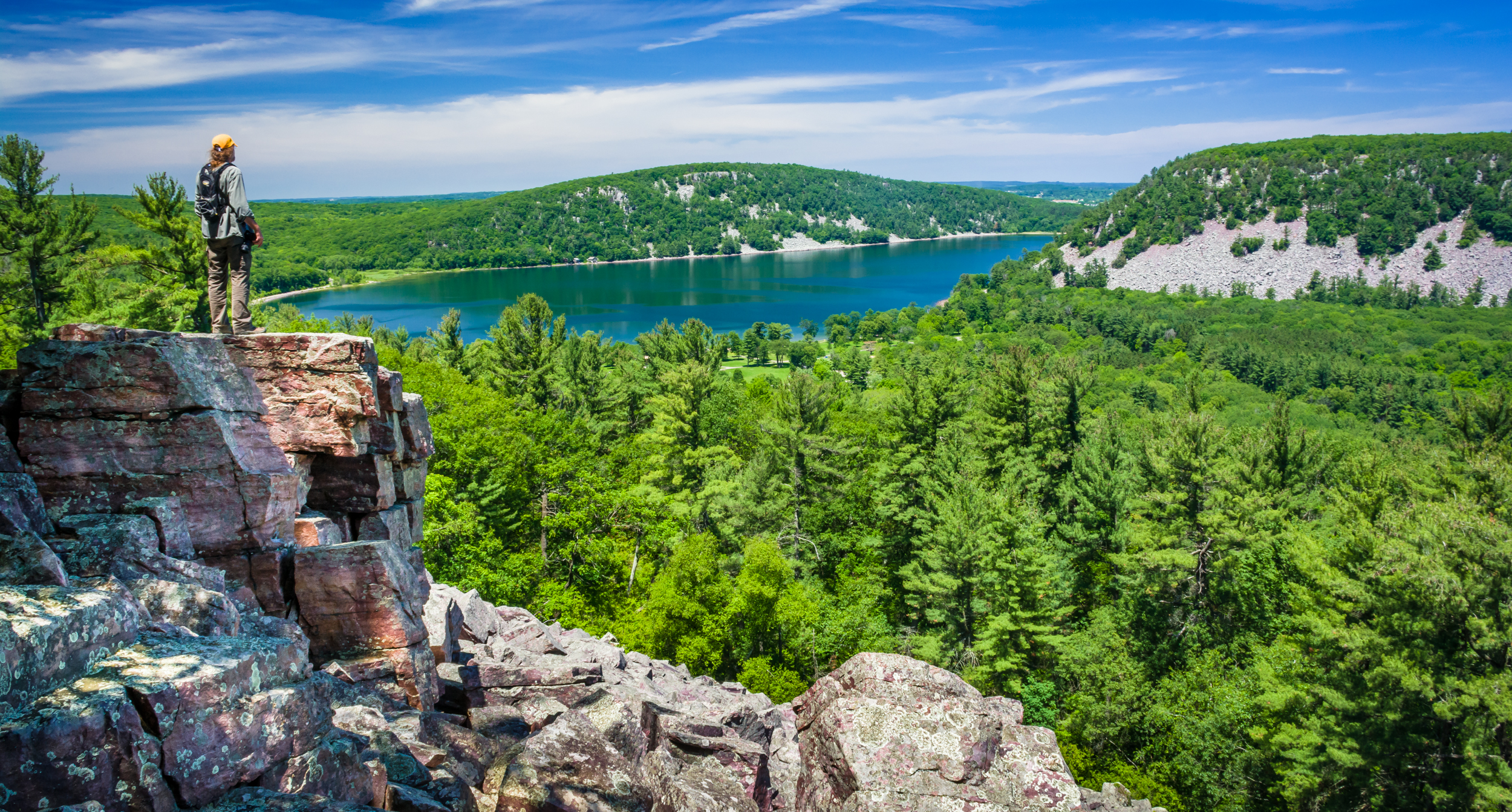 Baraboo, Wisconsin — Devil's Lake, Circus World & Downtown Charm