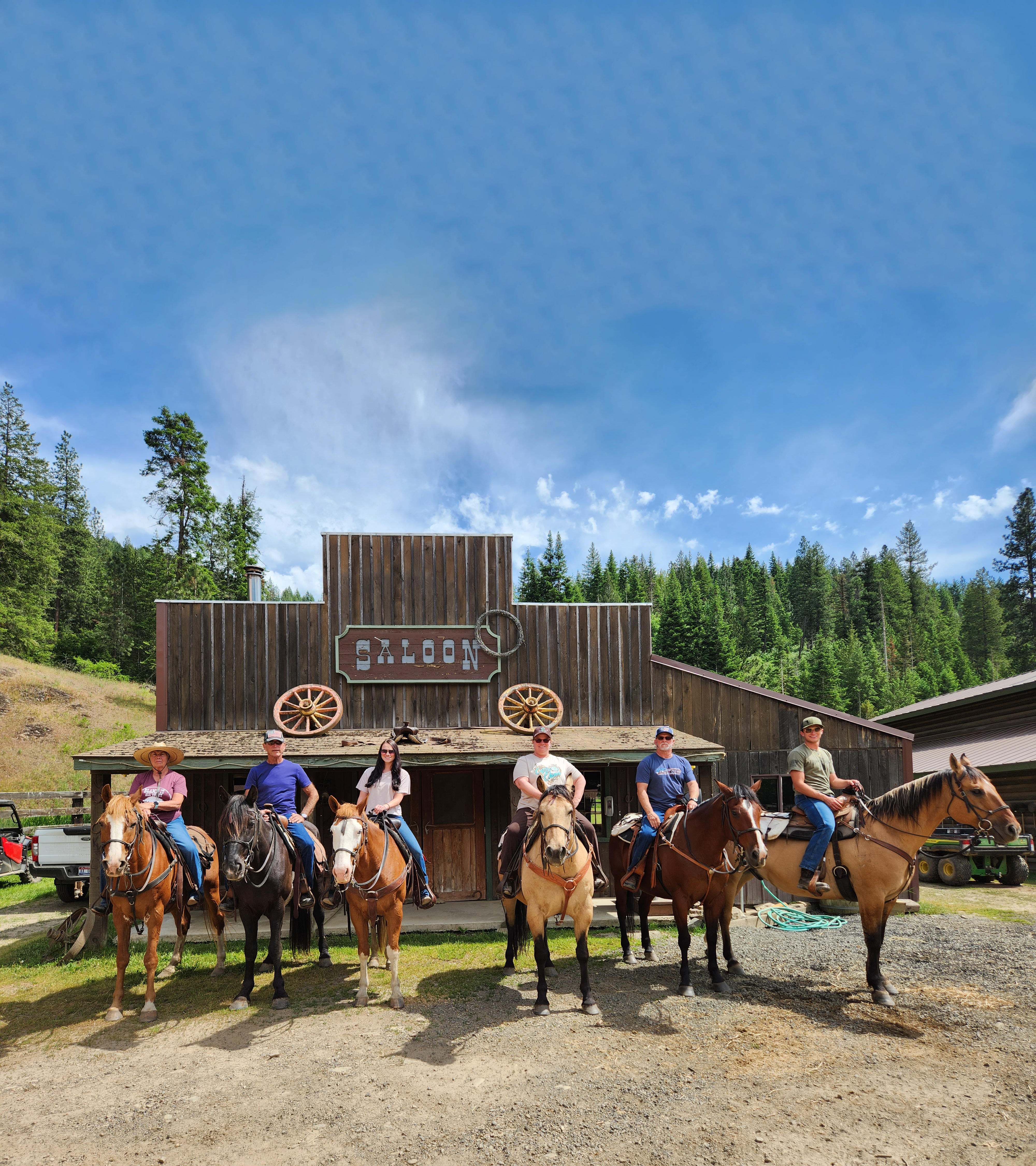Red Horse Mtn Ranch Family Dude Ranchers Association