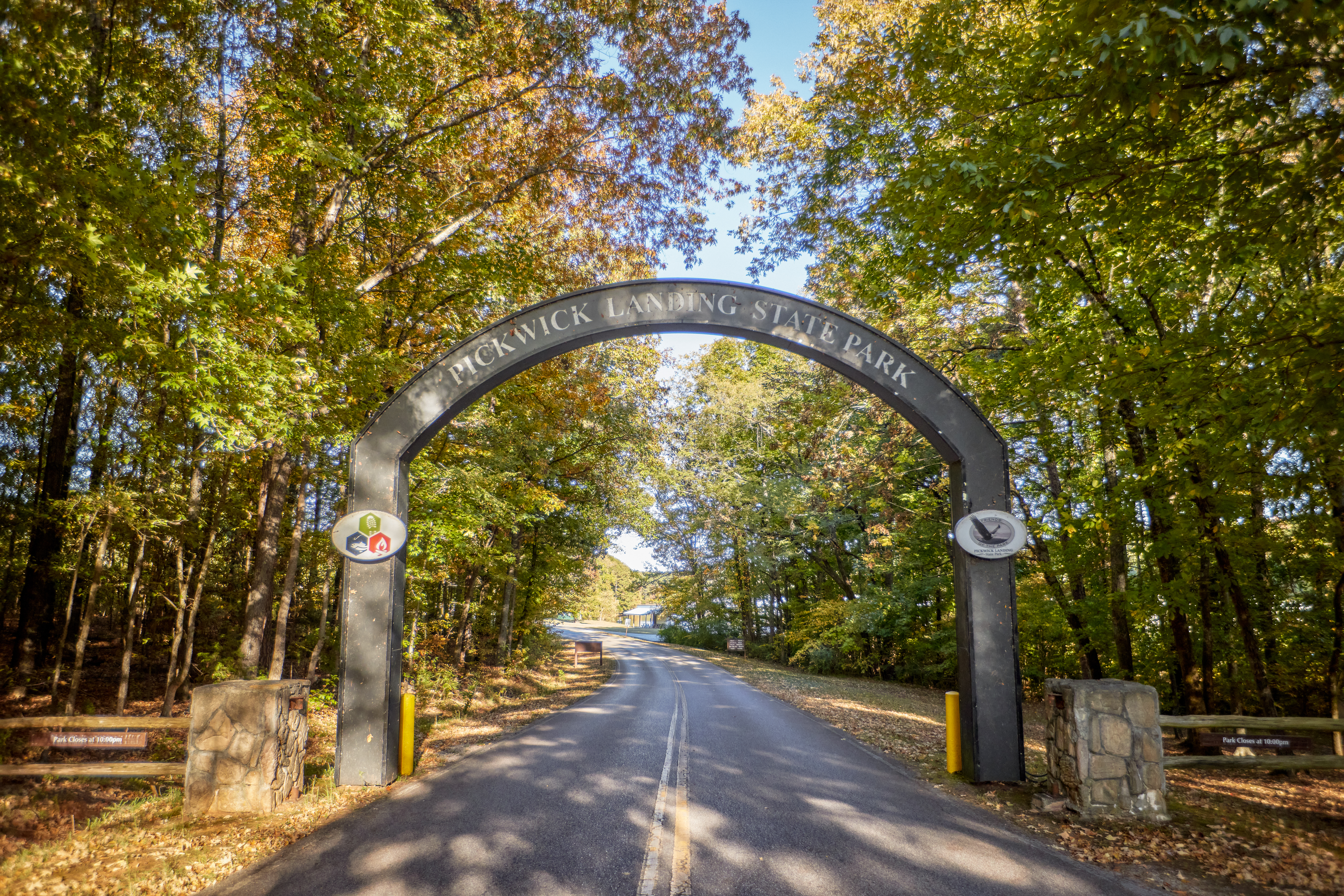 W. TN Hardin Pickwick Lodge Park 1373 2