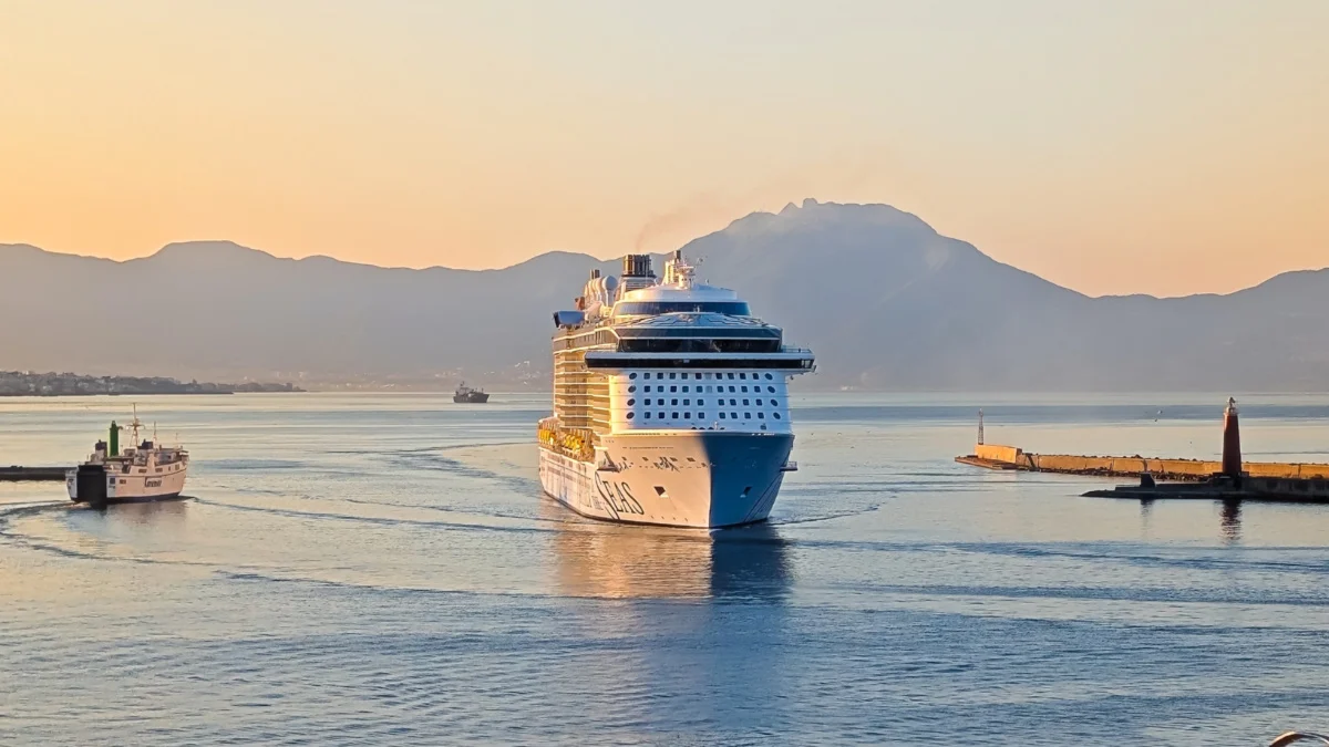 Royal Caribbean Warns Odyssey of the Seas Guests About Naples Protests